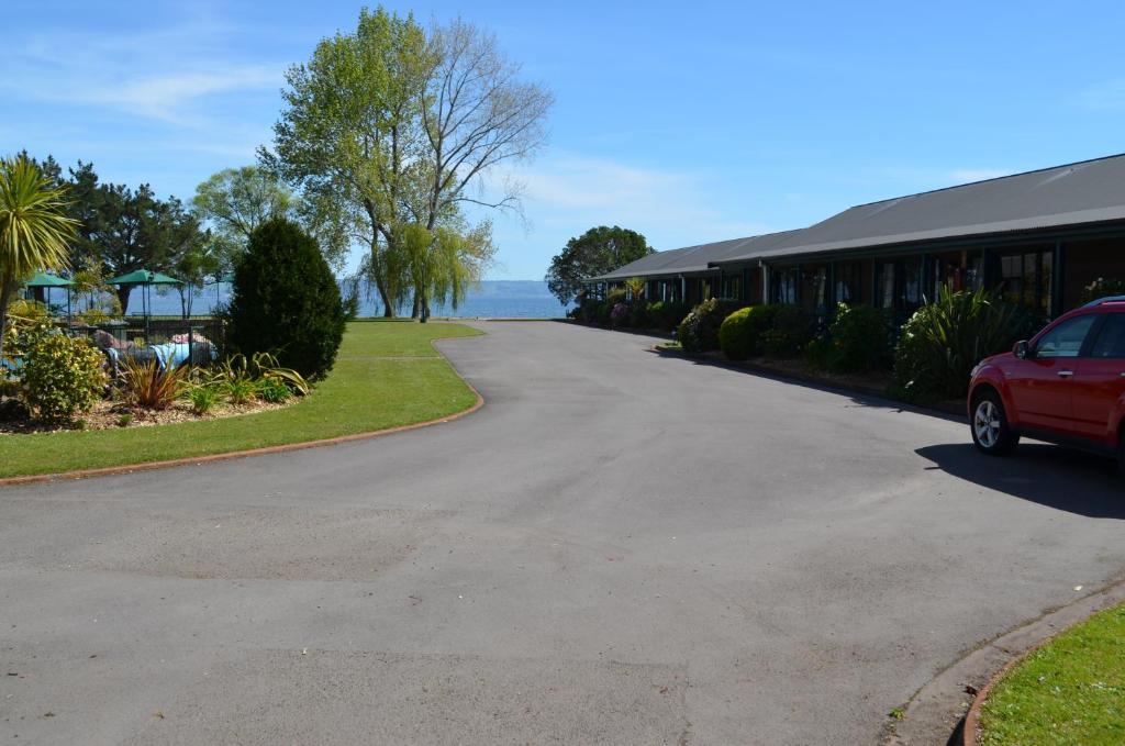 Motel Cedarwood Lakeside & Conference Venue Rotorua